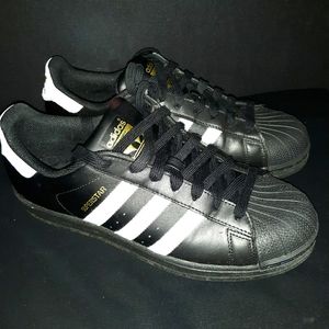 Adidas Superstar Sneakers